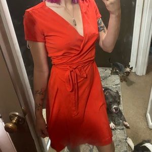 Wrap around dress (too big on me)